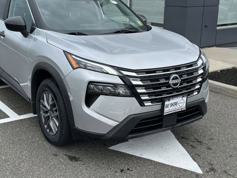 Certified 2024 Nissan Rogue S AWD/4WD image 4