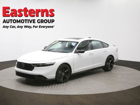 Used 2025 Honda Accord Sport image 57