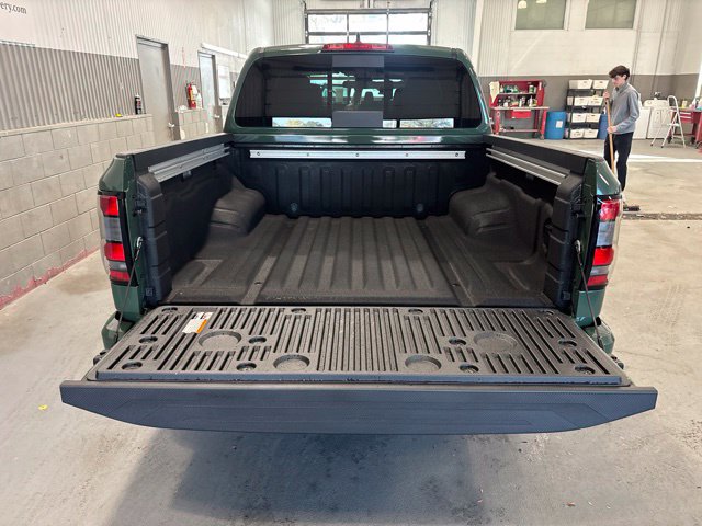 New 2027 Nissan Frontier SV AWD/4WD image 5