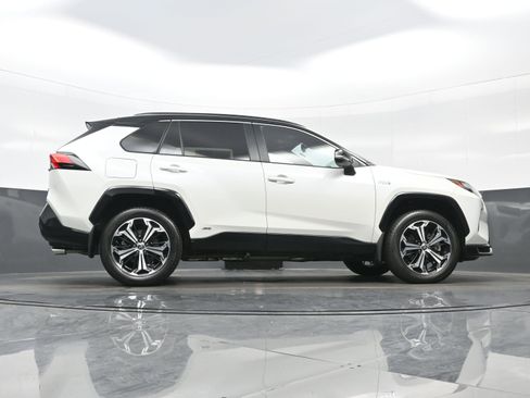 Used 2022 Toyota RAV4 XSE image 33