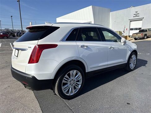 Used 2019 Cadillac XT5 Premium Luxury image 7