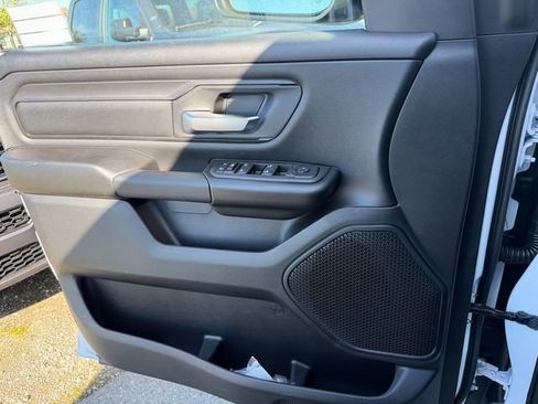 New 2026 RAM 1500 Express image 17