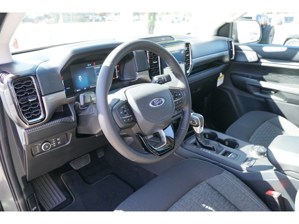New 2026 Ford Ranger XLT w/ Equipment Group 301A High AWD/4WD image 9