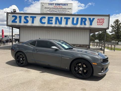Used 2010 Chevrolet Camaro SS RWD image 1