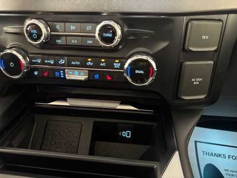 Certified 2024 Ford F350 Platinum AWD/4WD image 17
