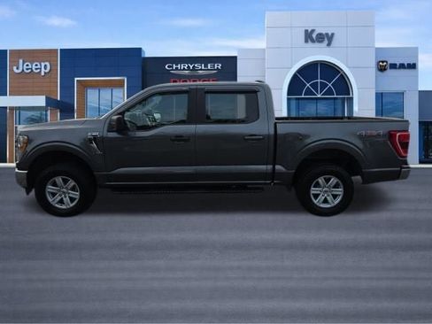Used 2021 Ford F150 XLT image 2