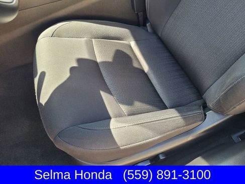 Used 2025 Nissan Altima 2.5 SV image 11