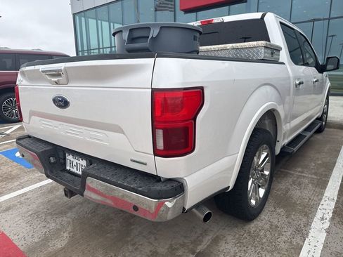 Used 2018 Ford F150 Lariat image 3