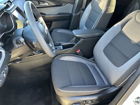 Used 2023 Chevrolet TrailBlazer LT w/ Convenience Package image 16