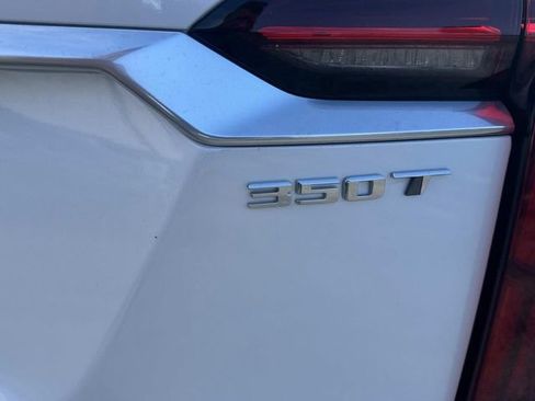 Certified 2025 Cadillac XT6 Luxury image 11