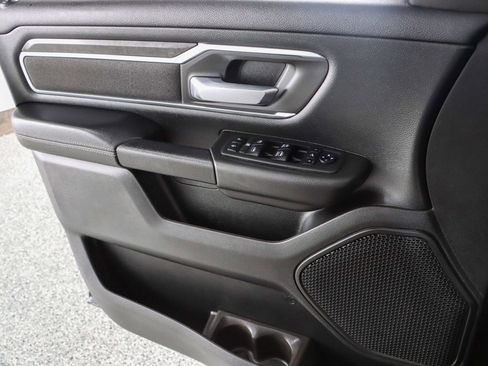 Used 2019 RAM 1500 Big Horn AWD/4WD image 23