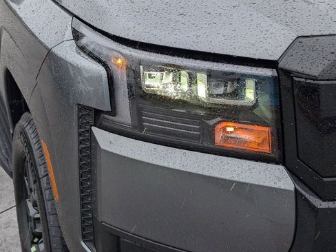 New 2026 Nissan Frontier SV w/ SV Convenience Package image 9