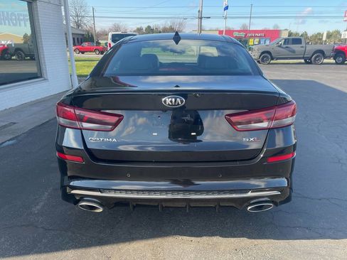 Used 2019 Kia Optima SX w/ SX Limited (Bronze) Package FWD image 4