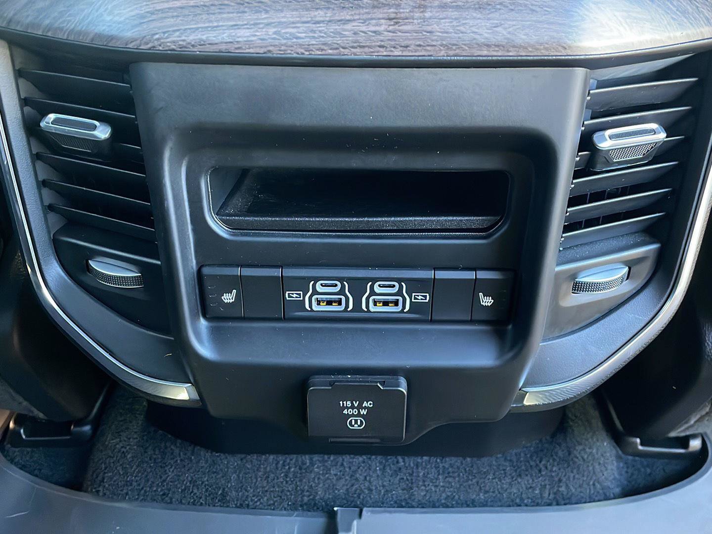 Used 2025 RAM 1500 Laramie w/ Night Edition AWD/4WD image 28