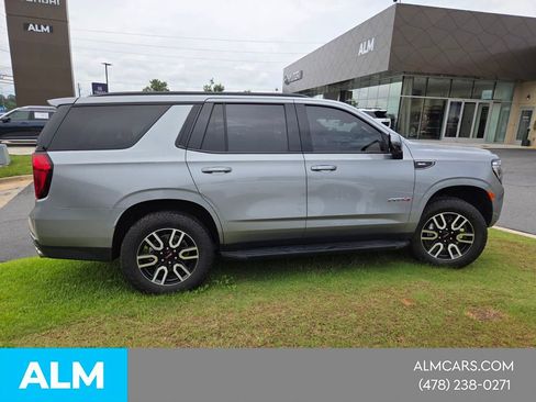 Used 2024 GMC Yukon AT4 w/ Technology Package AWD/4WD image 16