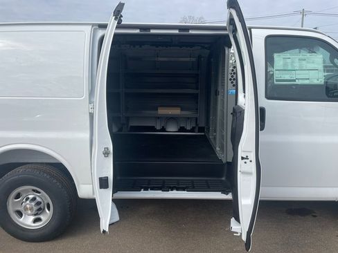 New 2025 Chevrolet Express 2500 Work Van w/ Driver Convenience Package image 8