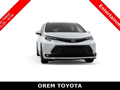 New 2026 Toyota Sienna XLE Woodland Edition image 16