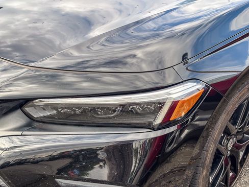 Used 2023 Honda Civic Sport image 9