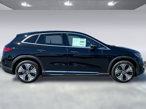 Used 2026 Mercedes-Benz EQE 320 4MATIC SUV image 8