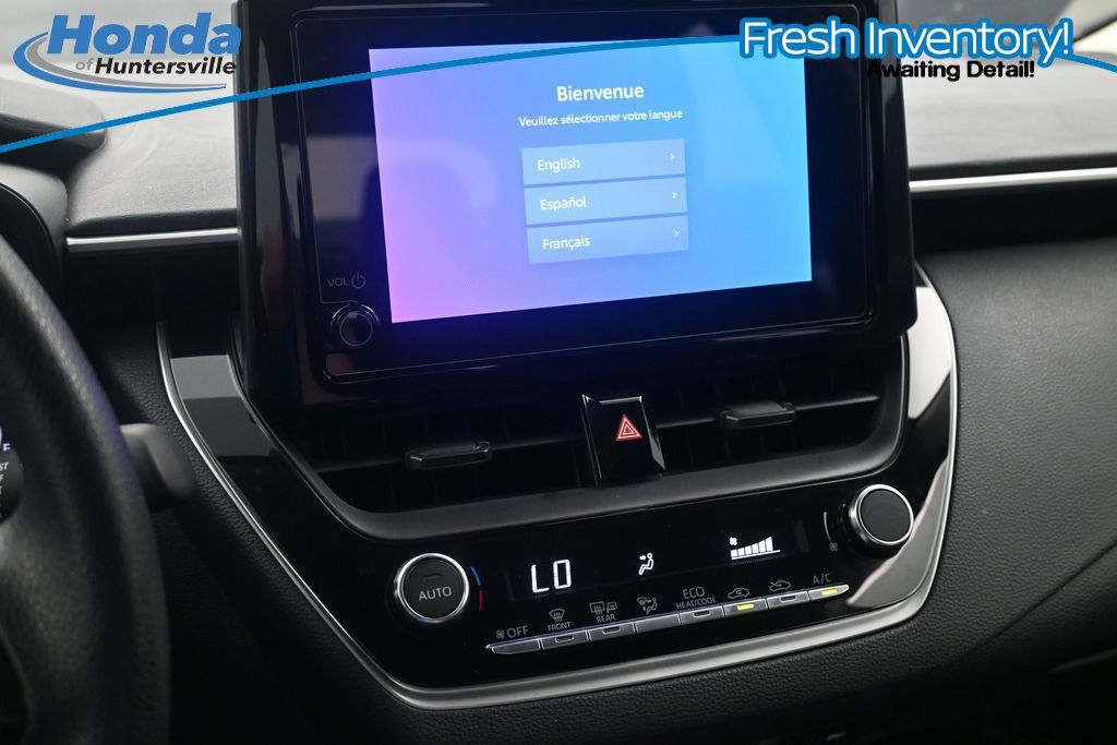Used 2026 Toyota Corolla LE FWD image 22