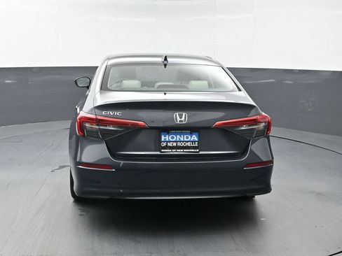 Used 2023 Honda Civic LX image 4