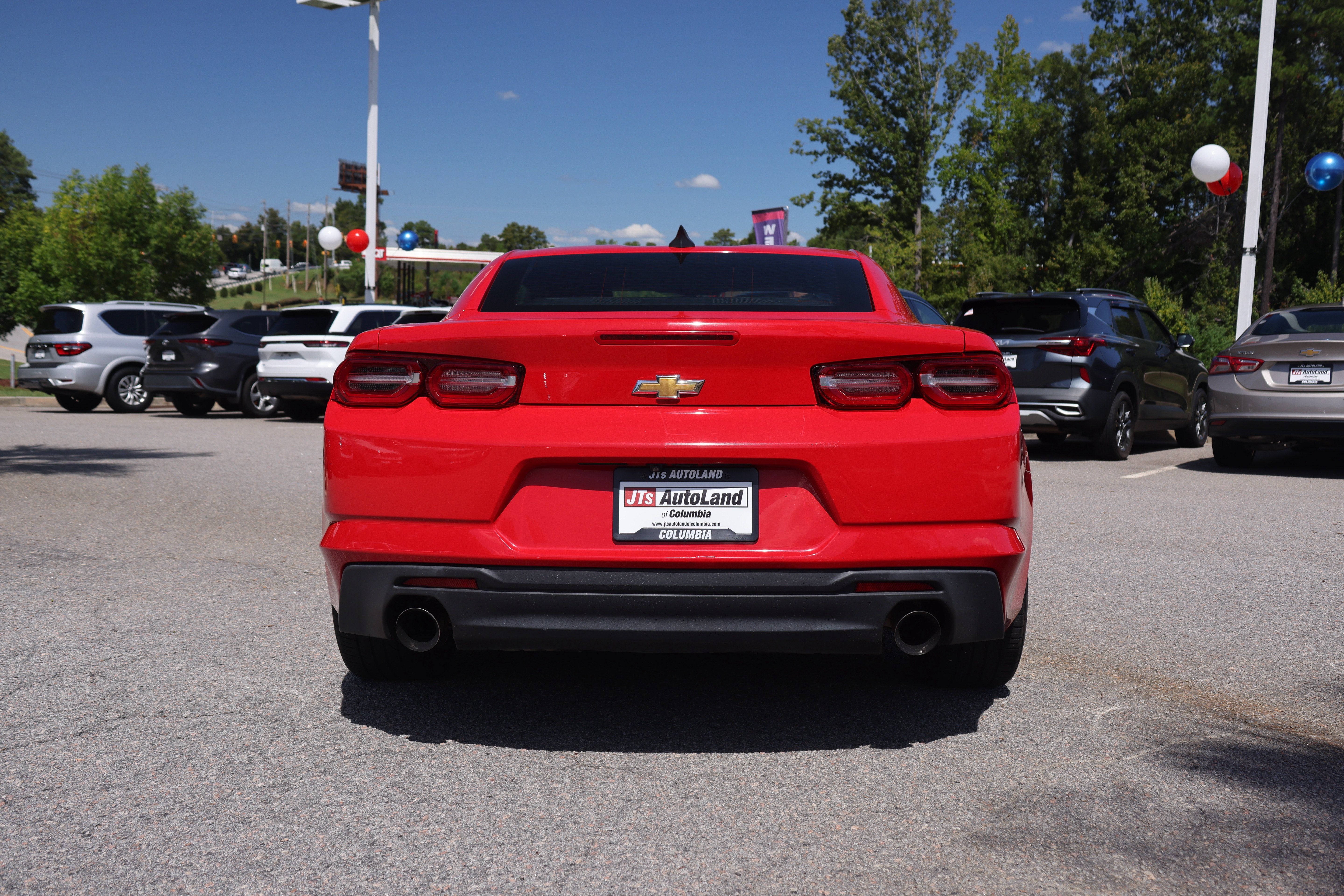Used 2020 Chevrolet Camaro LT RWD image 4