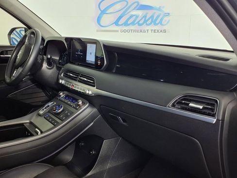 Used 2022 Hyundai Palisade Limited w/ Cargo Package image 9
