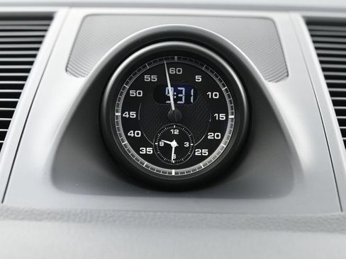 Certified 2026 Porsche Macan AWD/4WD image 22
