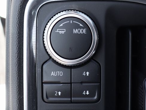 Used 2023 GMC Sierra 3500 AT4 w/ AT4 Premium Plus Package image 27