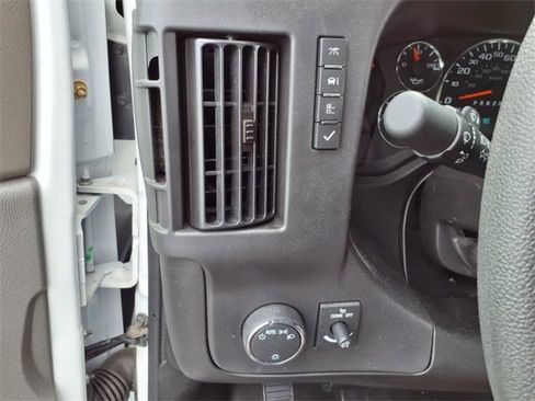 New 2025 Chevrolet Express 3500 w/ Power Convenience Package image 12