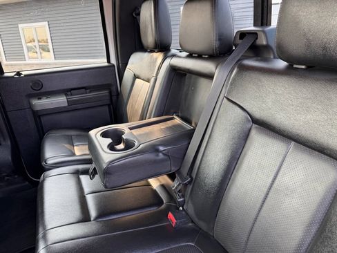 Used 2016 Ford F250 Lariat w/ Lariat Ultimate Package AWD/4WD image 39