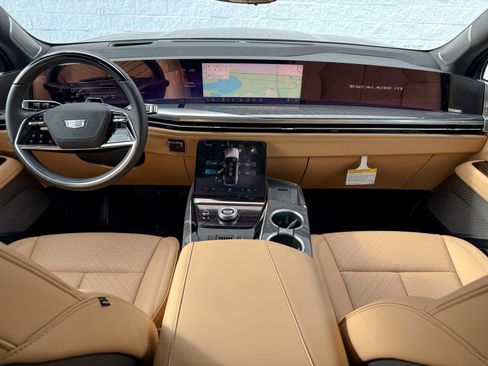 New 2025 Cadillac Escalade IQ Sport 2 AWD/4WD image 28