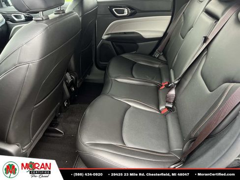 Used 2022 Jeep Compass Limited AWD/4WD image 12