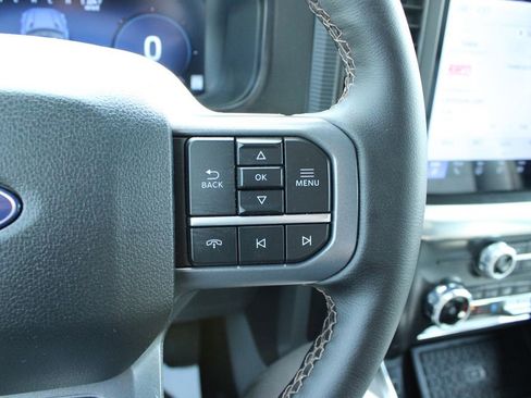 Used 2025 Ford F150 Lariat w/ Equipment Group 502A High AWD/4WD image 39
