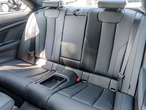 Used 2025 BMW 230i Coupe RWD image 19