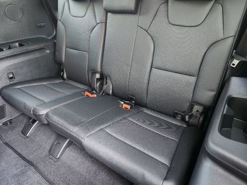 New 2025 Kia Telluride EX w/ EX Captain's Chair Package image 20