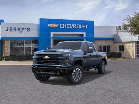 New 2026 Chevrolet Silverado 2500 Custom w/ Custom Value Package AWD/4WD image 8