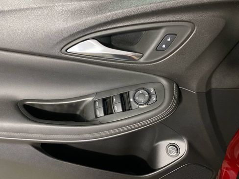 Used 2023 Buick Encore GX Select w/ Sport Touring Package FWD image 13