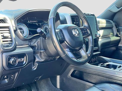 Used 2021 RAM 1500 Limited AWD/4WD image 9