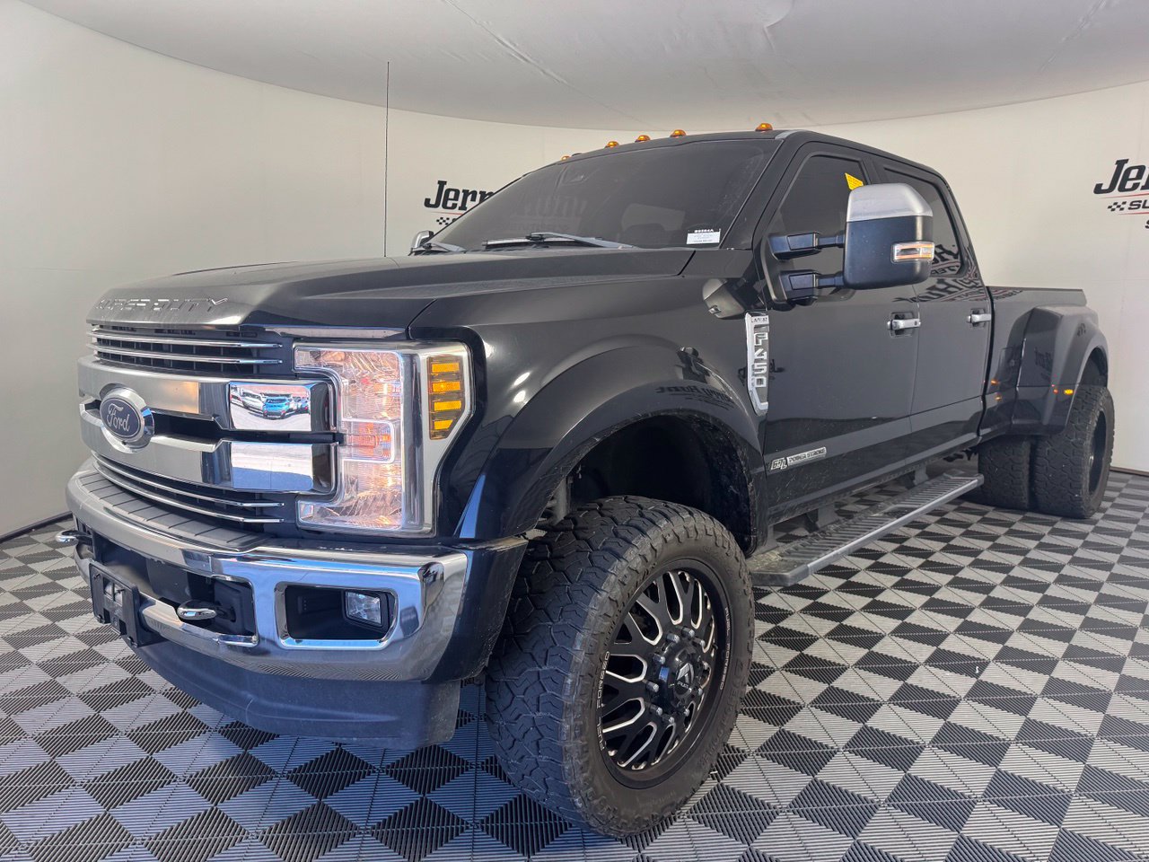 Used 2018 Ford F450 Lariat w/ Lariat Ultimate Package AWD/4WD image 1