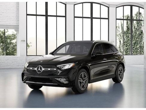 Used 2026 Mercedes-Benz GLC 300 4MATIC image 41