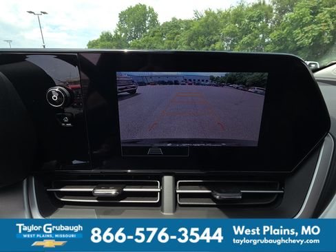 New 2026 Chevrolet Trax LS w/ LS Convenience Package FWD image 22