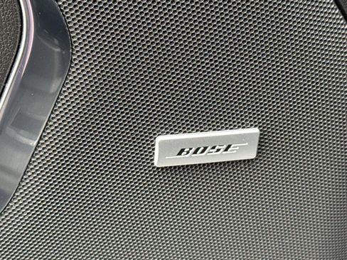 Used 2023 GMC Yukon XL AT4 w/ Technology Package image 17