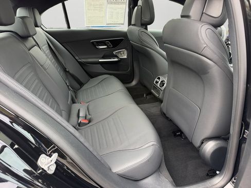 Used 2024 Mercedes-Benz C 300 4MATIC Sedan image 9
