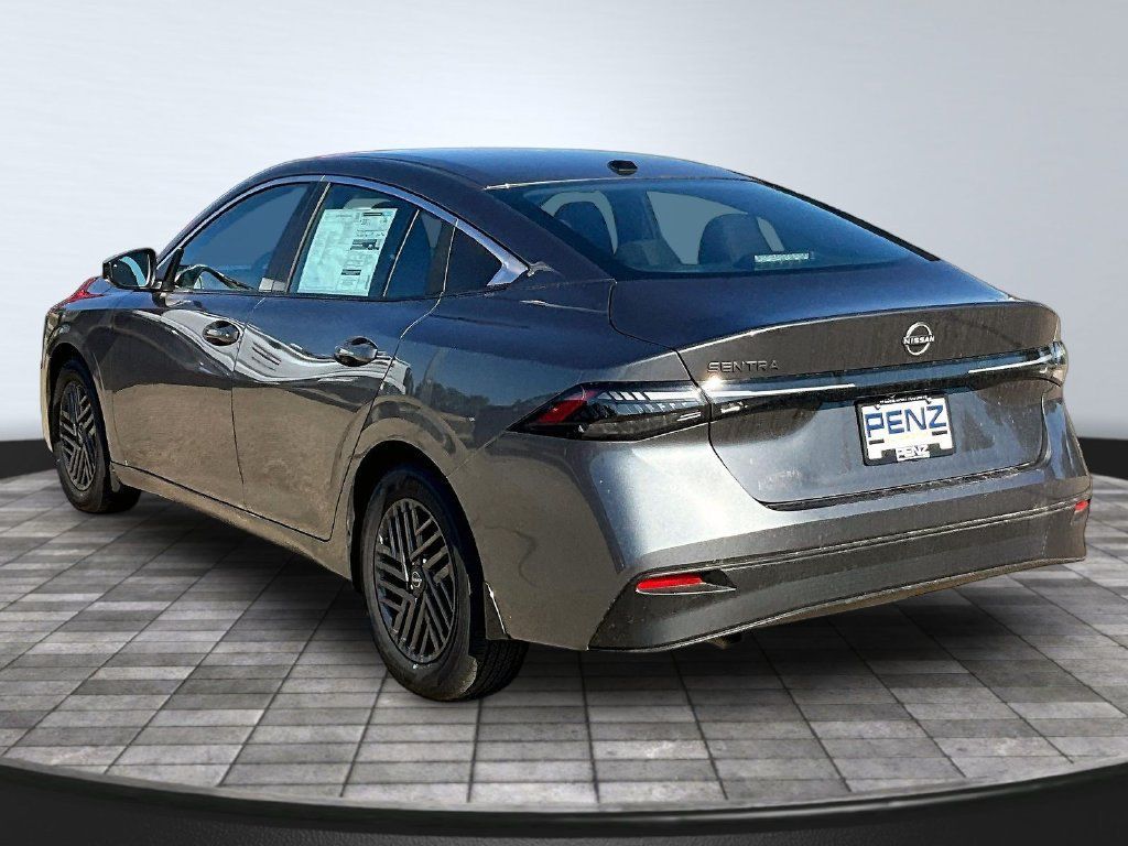 Used 2026 Nissan Sentra SV w/ SV Convenience Package FWD image 3