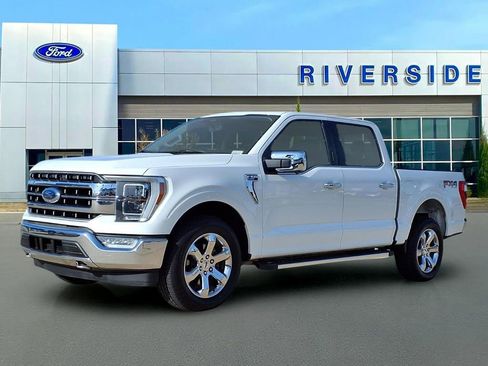 Used 2021 Ford F150 Lariat w/ Equipment Group 502A High image 3