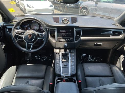 Used 2018 Porsche Macan S AWD/4WD image 13