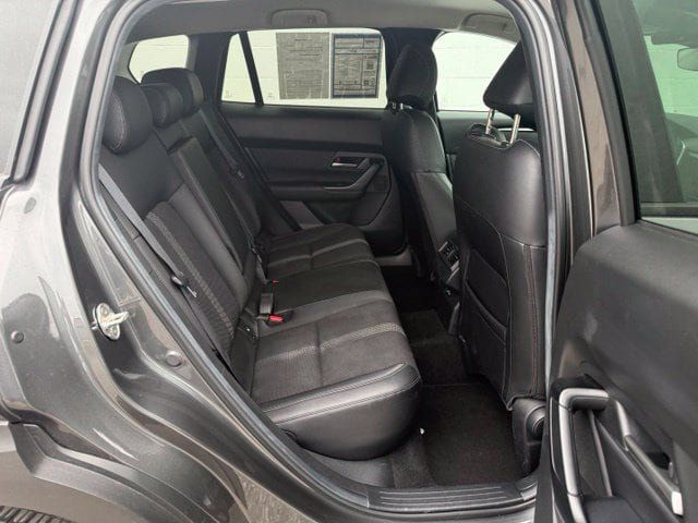 Used 2025 MAZDA CX-50 AWD 2.5 S w/ Preferred Package image 12