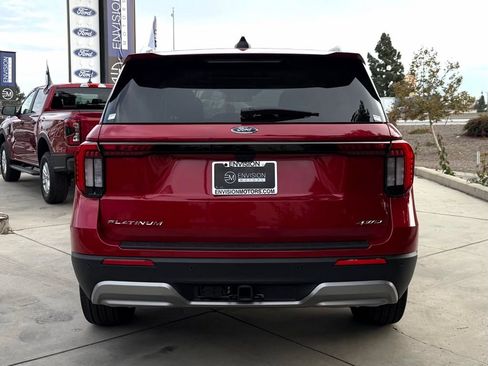 New 2026 Ford Explorer Platinum w/ LUX Leather Package image 5