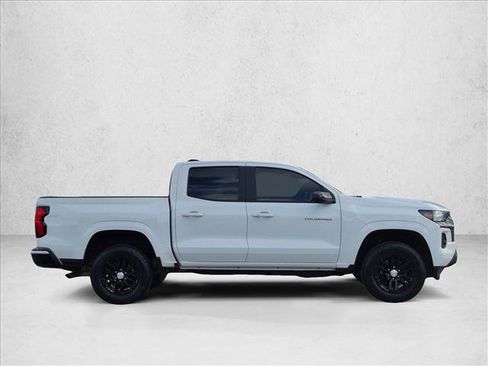 Used 2023 Chevrolet Colorado LT w/ LT Convenience Package II RWD image 4